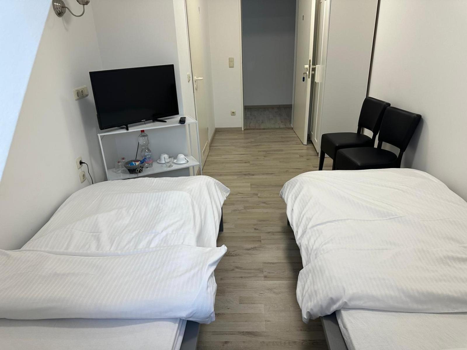ホテル Upper-House Goldener Hirsch Aystetten エクステリア 写真