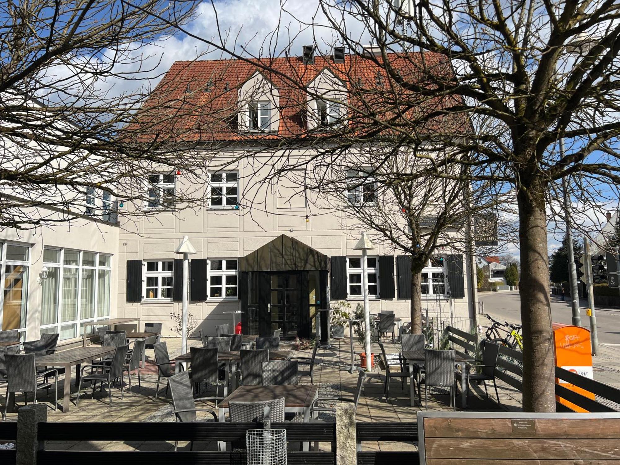 ホテル Upper-House Goldener Hirsch Aystetten エクステリア 写真